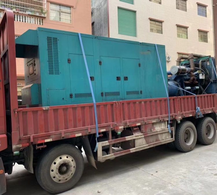 如何在不同负载率下确保 400KW 柴油发电机组的正常运行？